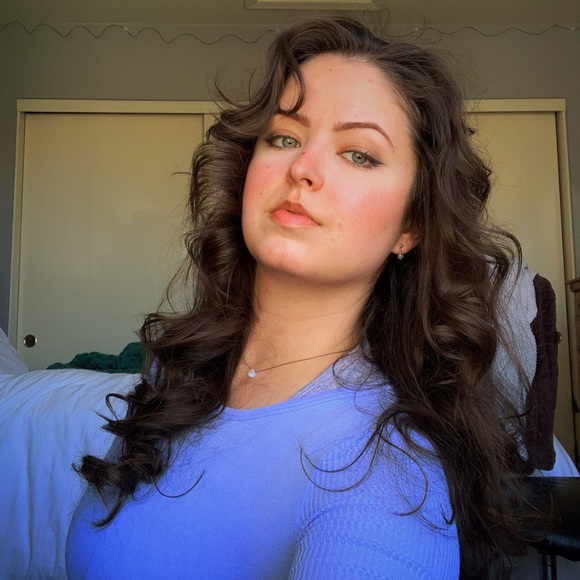 Meet your Posher, Toni - Picture 1 of 1